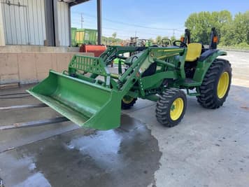 Main image John Deere 4044M