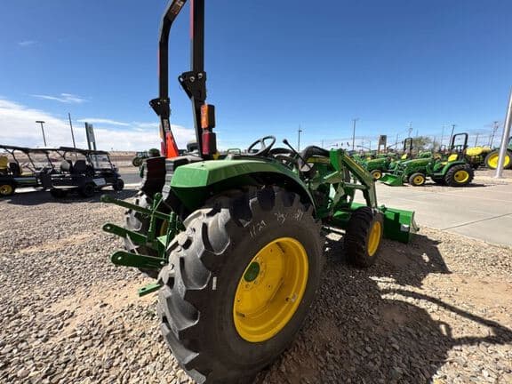 Image of John Deere 4044M equipment image 4