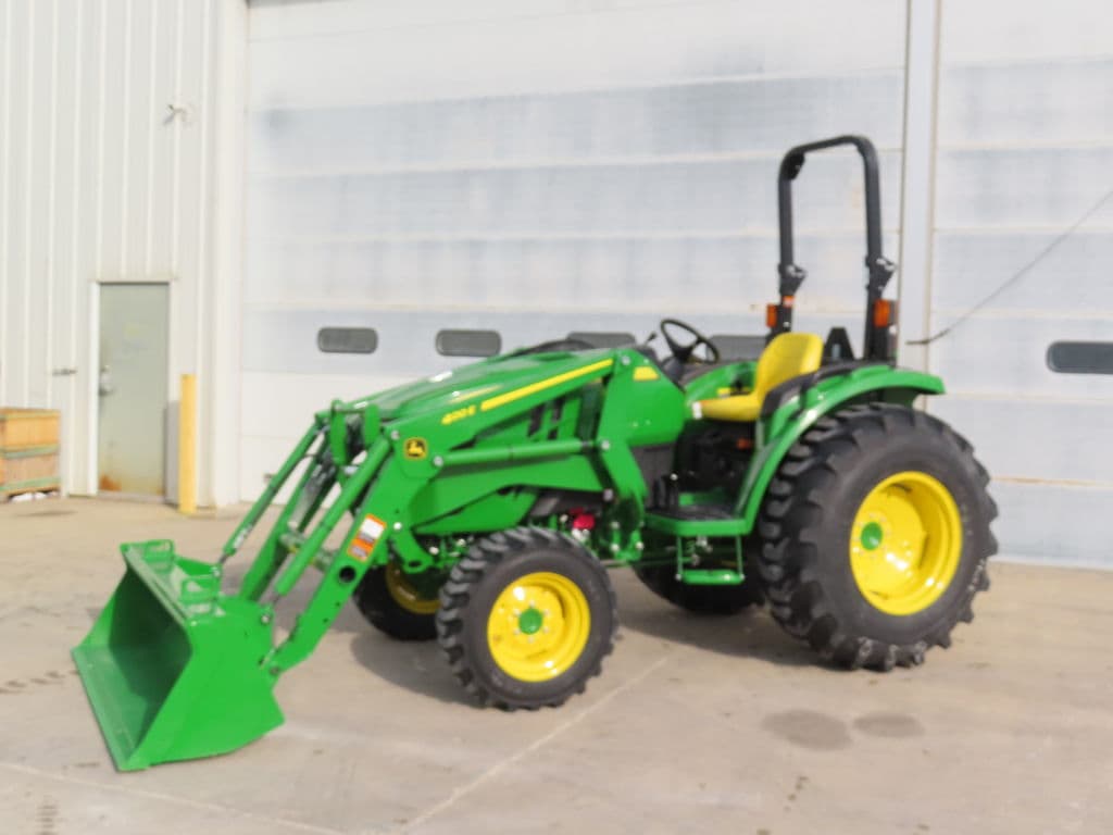 Image of John Deere 4044M Primary image