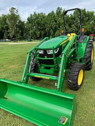 Image of John Deere 4044M equipment image 2