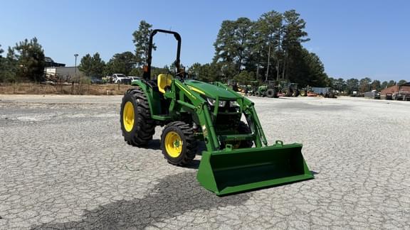 Image of John Deere 4044M equipment image 3