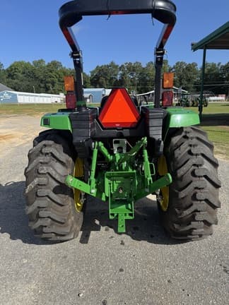 Image of John Deere 4044M equipment image 3