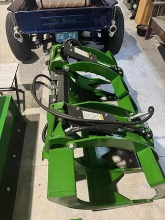 Image of John Deere 4044M equipment image 1