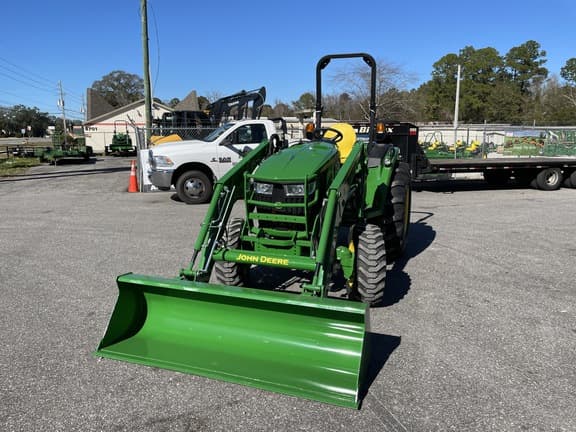 Image of John Deere 4044R equipment image 1