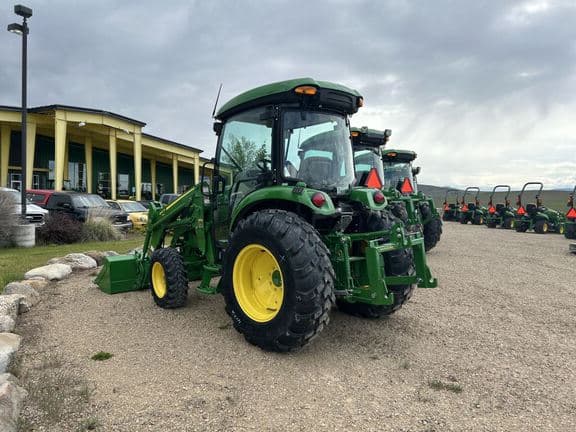 Image of John Deere 4044R equipment image 4