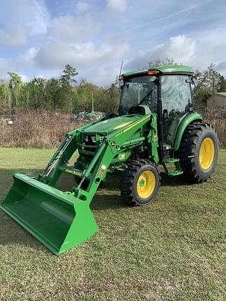 Image of John Deere 4044R equipment image 1