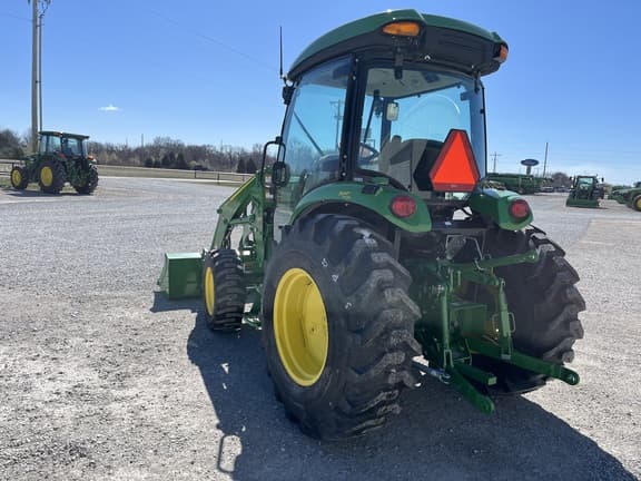 Image of John Deere 4044R equipment image 4