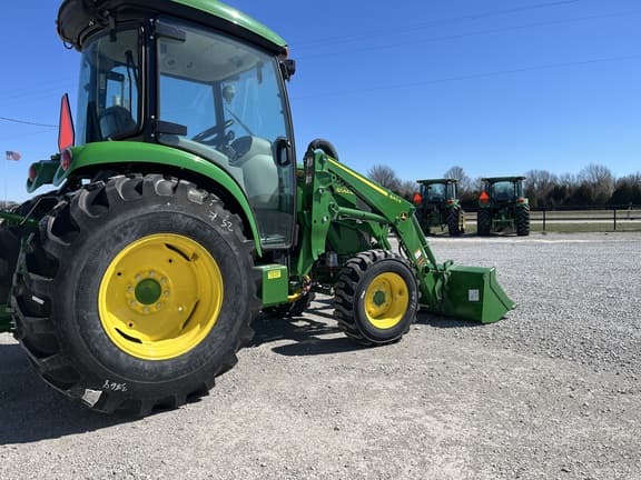 Image of John Deere 4044R equipment image 2