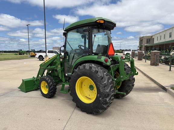 Image of John Deere 4044R equipment image 2