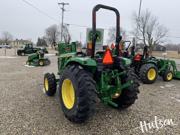 Image of John Deere 4052M equipment image 3
