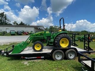 Image of John Deere 4052M equipment image 1