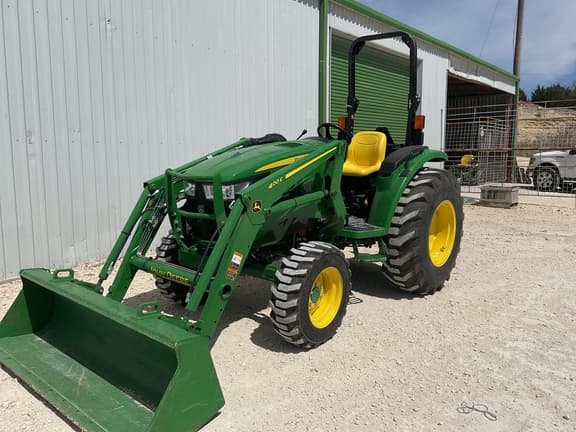 Image of John Deere 4052M equipment image 1