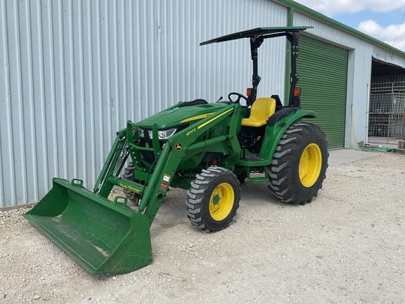 Image of John Deere 4052M equipment image 2