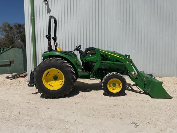 Image of John Deere 4052M equipment image 3