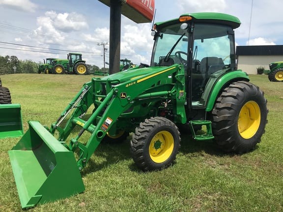 Main image John Deere 4052R
