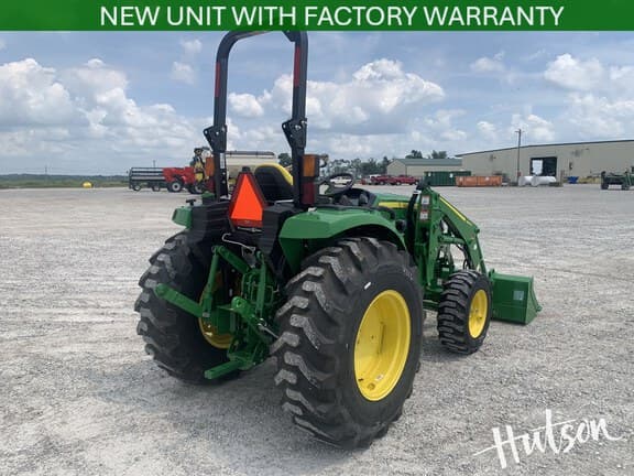 Image of John Deere 4052R equipment image 2