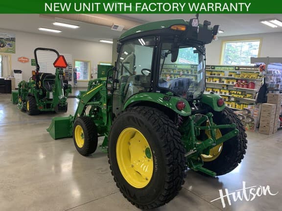 Image of John Deere 4052R equipment image 3