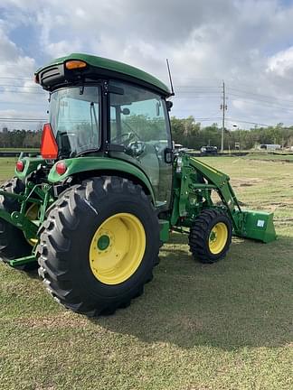 Image of John Deere 4052R equipment image 3