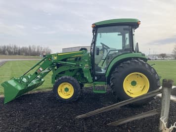 Main image John Deere 4052R