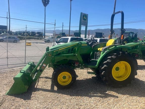 Image of John Deere 4066M equipment image 1