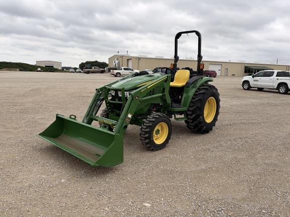Image of John Deere 4066M Primary image