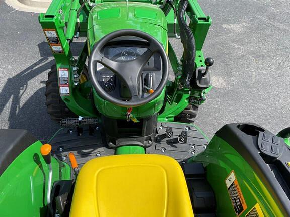 Image of John Deere 4066M equipment image 2