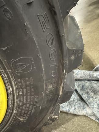 Image of John Deere 4066R equipment image 2