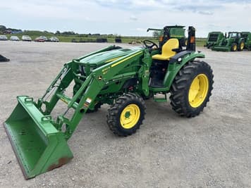 Main image John Deere 4066R