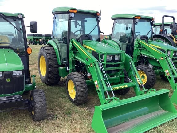 Image of John Deere 4066R equipment image 1