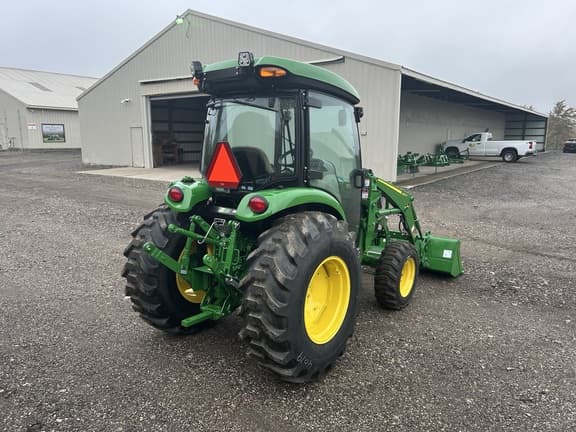 Image of John Deere 4066R equipment image 3