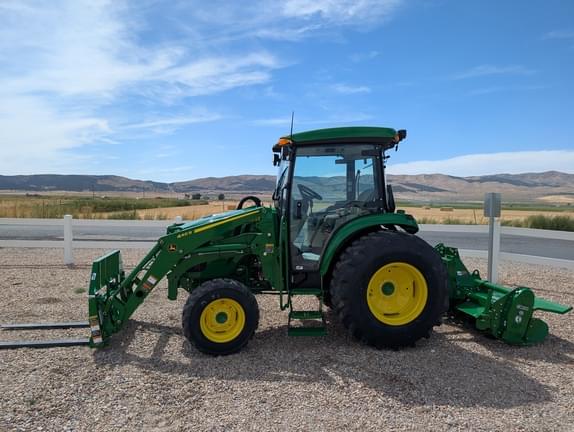 Image of John Deere 4075R equipment image 1