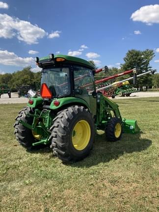 Image of John Deere 4075R equipment image 3
