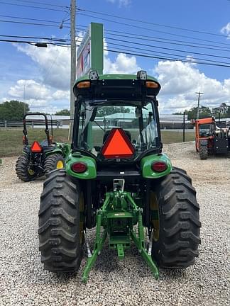 Image of John Deere 4075R equipment image 3
