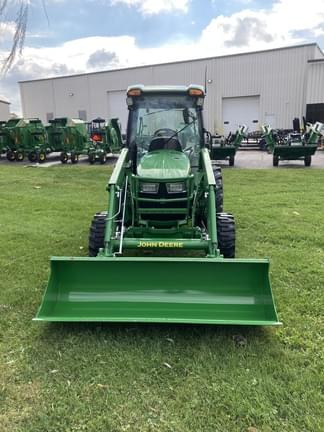 Image of John Deere 4075R equipment image 4