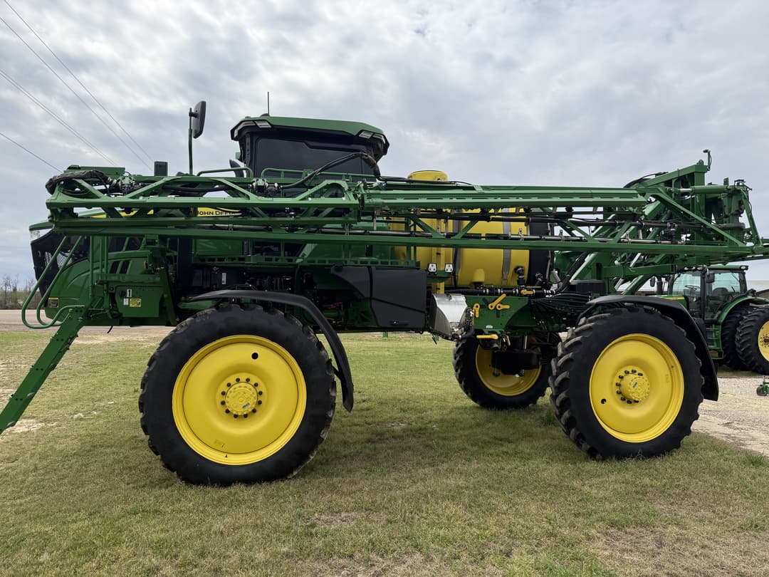 Image of John Deere 408R Image 1