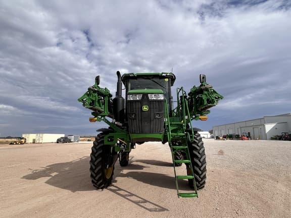 Image of John Deere 408R equipment image 3