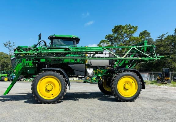 Image of John Deere 408R equipment image 2