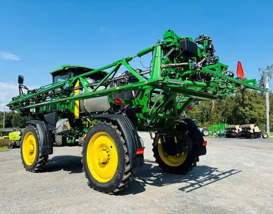 Image of John Deere 408R equipment image 4