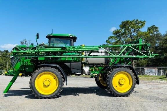 Image of John Deere 408R equipment image 3