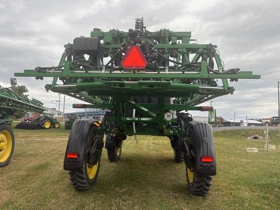 Image of John Deere 408R equipment image 4