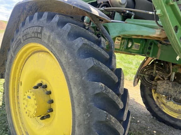 Image of John Deere 408R equipment image 4