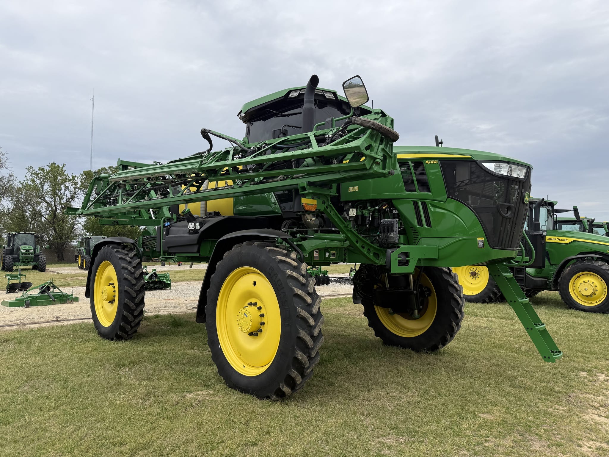 2025 John Deere 408R Equipment Image0