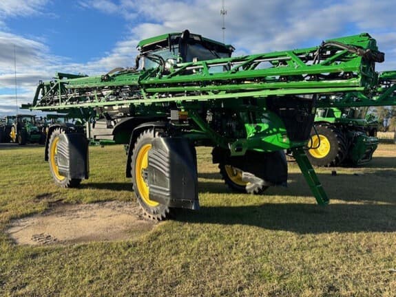 Image of John Deere 410R Primary image