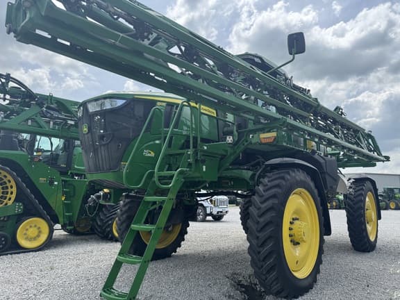 Image of John Deere 410R Primary image