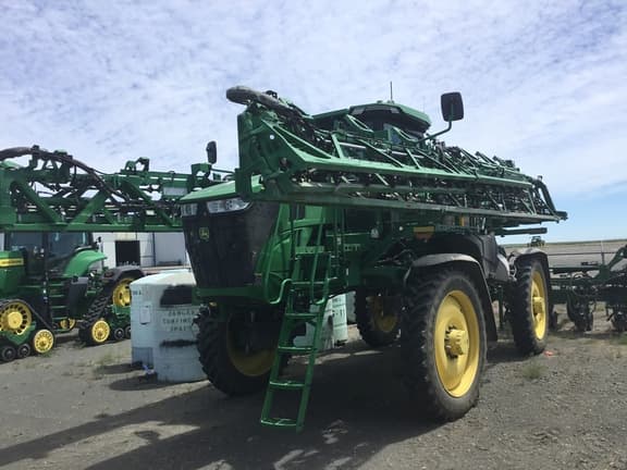 Image of John Deere 410R Primary image