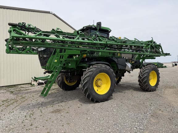 2025 John Deere 410R Equipment Image0