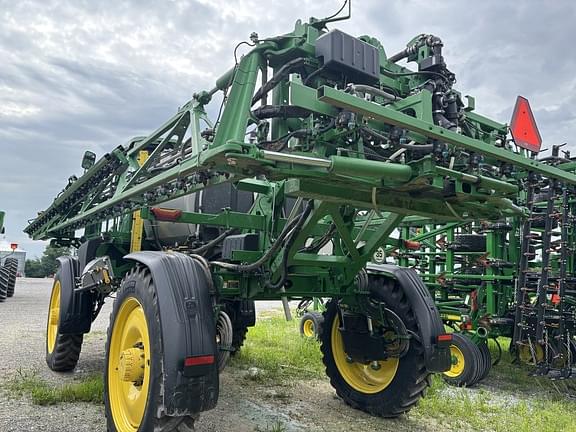 Image of John Deere 410R equipment image 3
