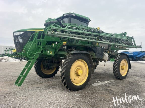 Image of John Deere 410R equipment image 1