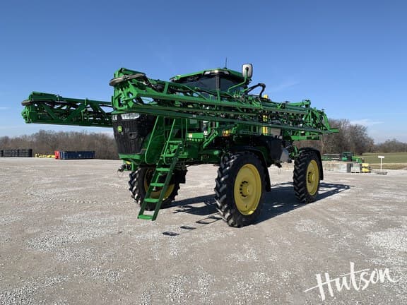 Image of John Deere 410R equipment image 1