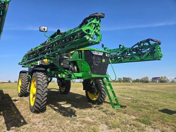 2025 John Deere 410R Equipment Image0